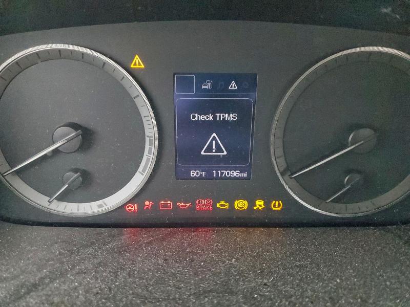 Photo 9 from auction – 2017 HYUNDAI SONATA SE with VIN 5NPE24AF3HH474825