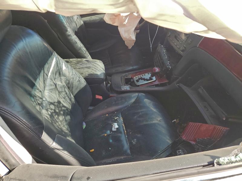 Photo 11 from auction – 2002 LEXUS ES 300 with VIN JTHBF30G225034127