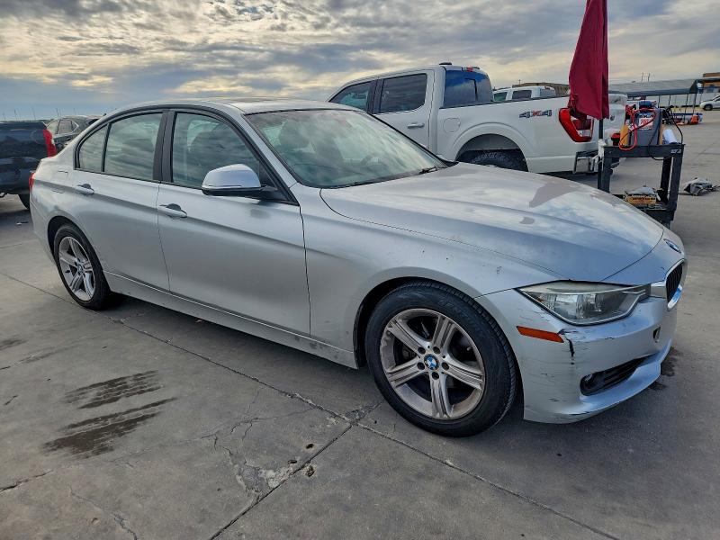 Photo 4 from auction – 2012 BMW 328 I with VIN WBA3A5C56CF258634