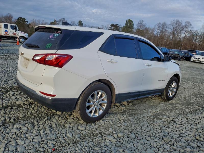 Photo 3 from auction – 2018 CHEVROLET EQUINOX LS with VIN 2GNAXHEV4J6156822