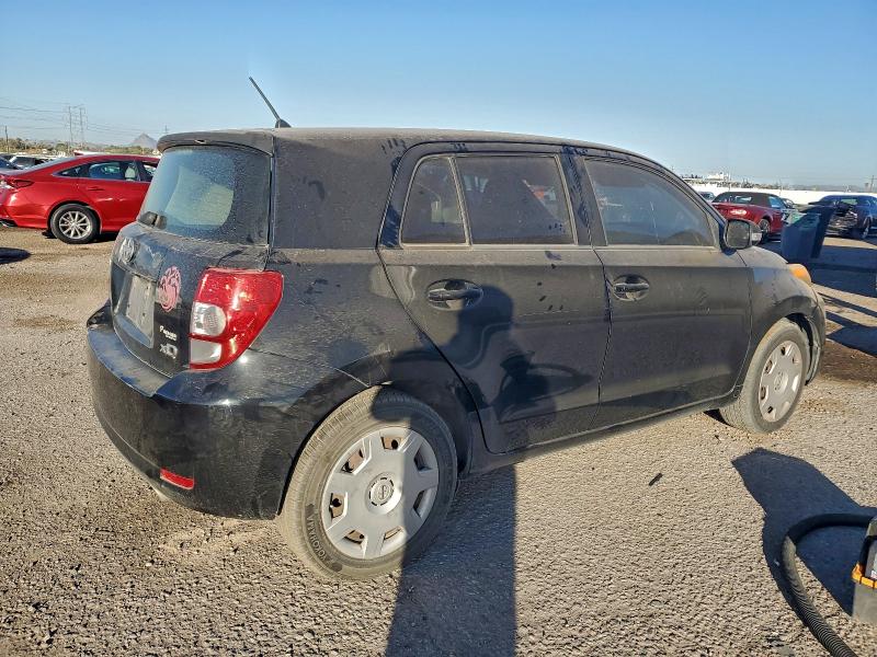 Photo 3 from auction – 2008 TOYOTA SCION XD with VIN JTKKU10498J021059