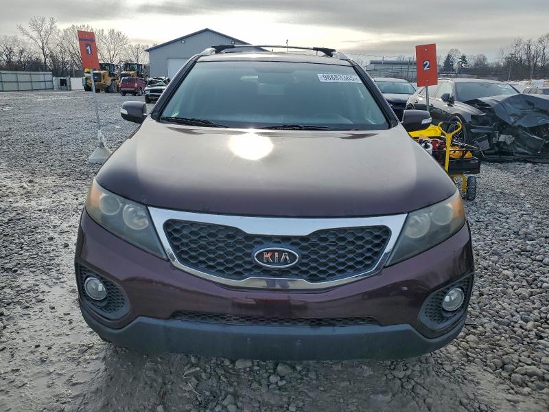 Photo 5 from auction – 2011 KIA SORENTO BA with VIN 5XYKTDA20BG172615