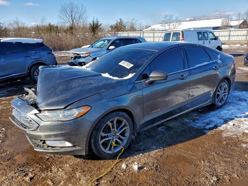 FORD FUSION SE 2017 with VIN 3FA6P0LU4HR374651 - Photo from auction