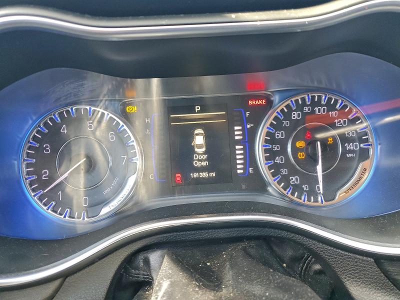 Photo 9 from auction – 2015 CHRYSLER 200 with VIN 1C3CCCAB9FN641606