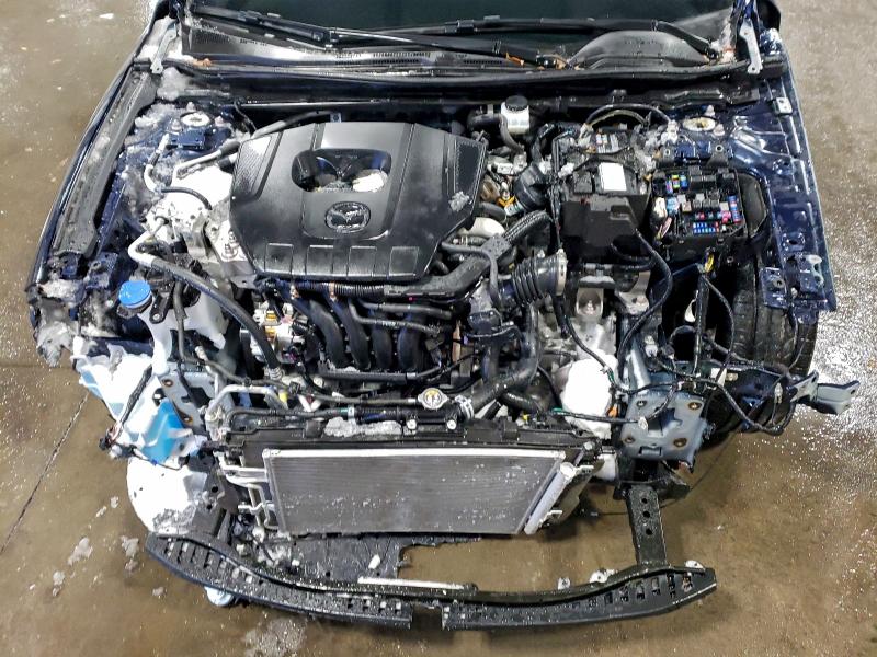 Photo 11 from auction – 2024 MAZDA 3 with VIN 3MZBPAAM7RM433852