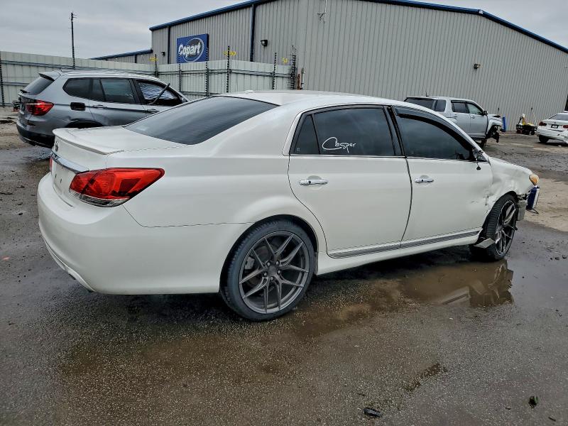 Photo 3 from auction – 2011 TOYOTA AVALON BAS with VIN 4T1BK3DB3BU431102