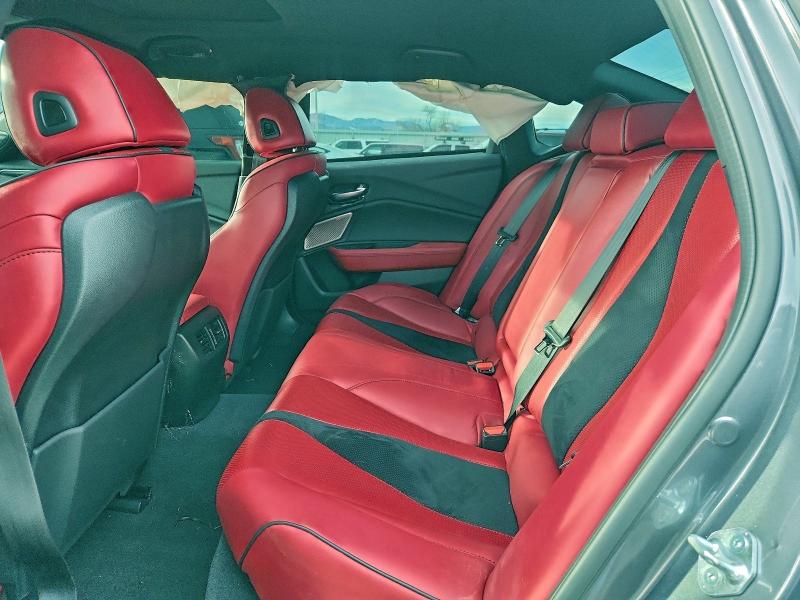 Photo 10 from auction – 2022 ACURA TLX TECH A with VIN 19UUB5F53NA004087