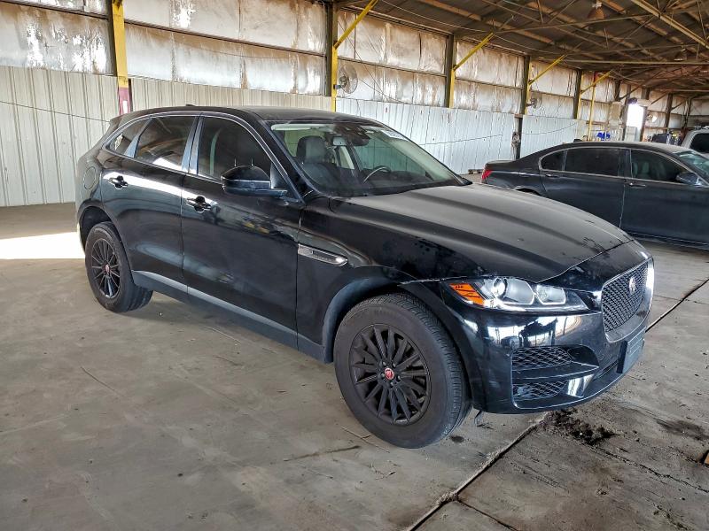 Photo 4 from auction – 2017 JAGUAR F-PACE with VIN SADCS2BN5HA091109