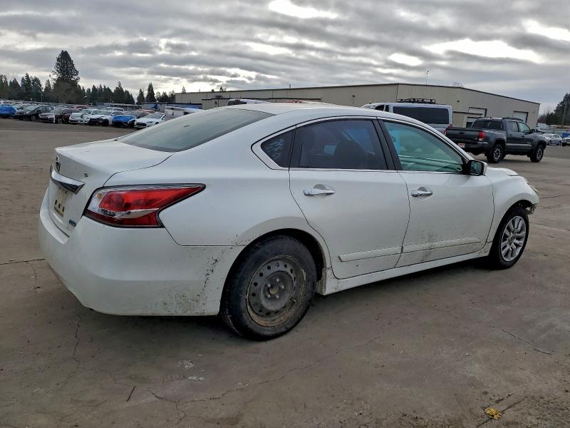 Photo 3 from auction – 2014 NISSAN ALTIMA 2.5 with VIN 1N4AL3AP7EC149199
