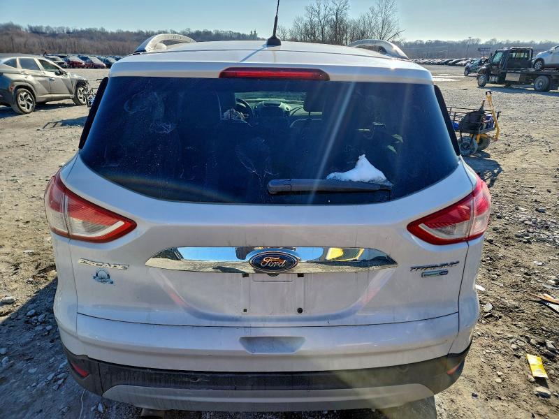 Photo 6 from auction – 2015 FORD ESCAPE with VIN 1FMCU9J91FUC40884