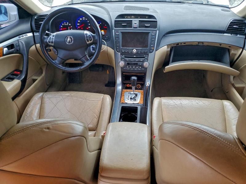 Photo 8 from auction – 2006 ACURA 3.2TL with VIN 19UUA66216A063977
