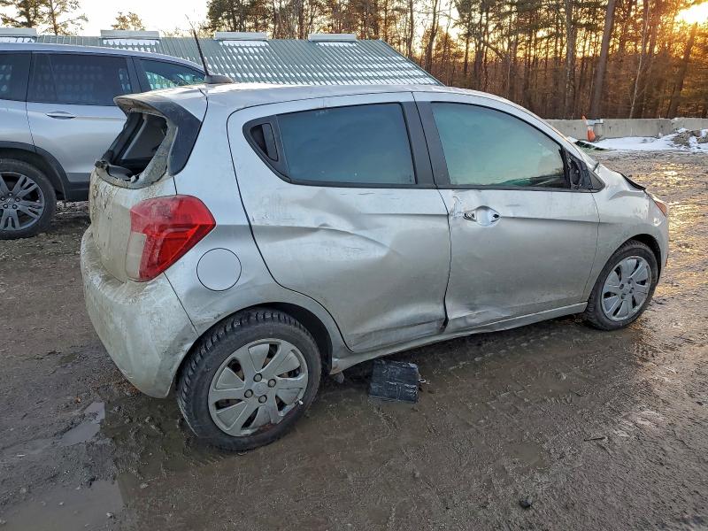 Фото 3 с аукциона – 2017 CHEVROLET SPARK LS с VIN KL8CA6SA1HC743983
