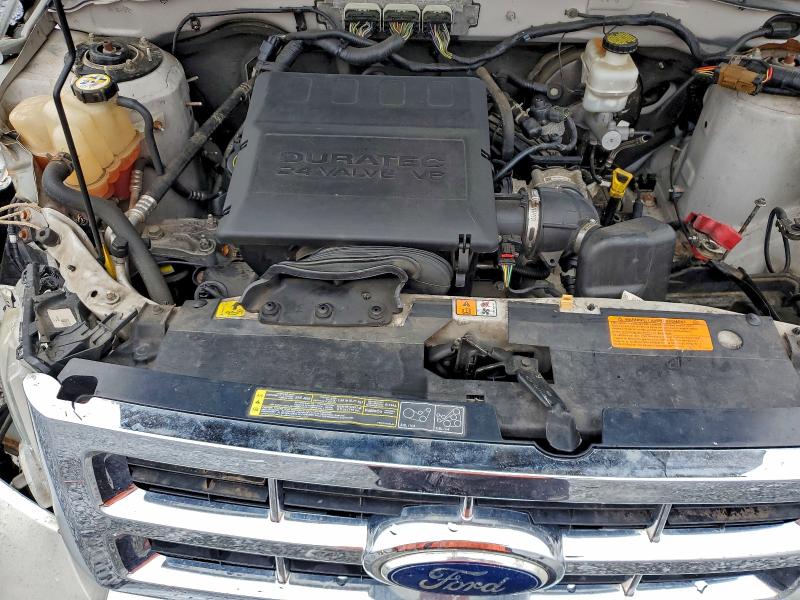 Photo 11 from auction – 2011 FORD ESCAPE with VIN 1FMCU9EG1BKB02602