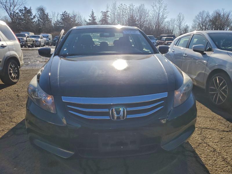 Photo 5 from auction – 2012 HONDA ACCORD with VIN 1HGCP2F85CA081109