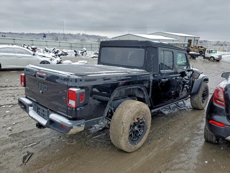 Photo 3 from auction – 2020 JEEP GLADIATOR with VIN 1C6HJTAG8LL142944