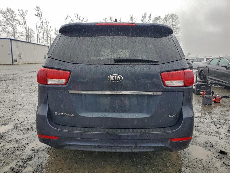 Photo 6 from auction – 2016 KIA SEDONA LX with VIN KNDMB5C18G6089742