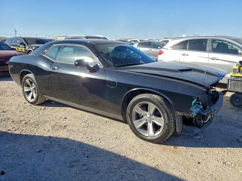 Photo 4 from auction – 2015 DODGE CHALLENGER with VIN 2C3CDZAG5FH700218
