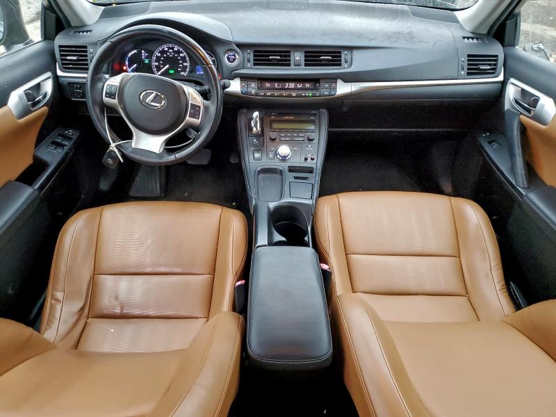 Photo 8 from auction – 2011 LEXUS CT 200 with VIN JTHKD5BH2B2018471