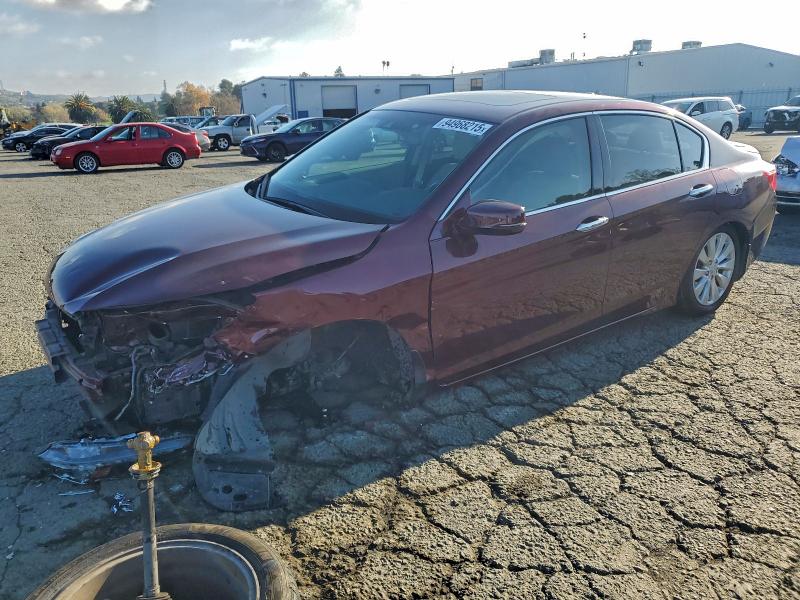 HONDA ACCORD EXL 2013 with VIN 1HGCR3F80DA046124 - Photo from auction
