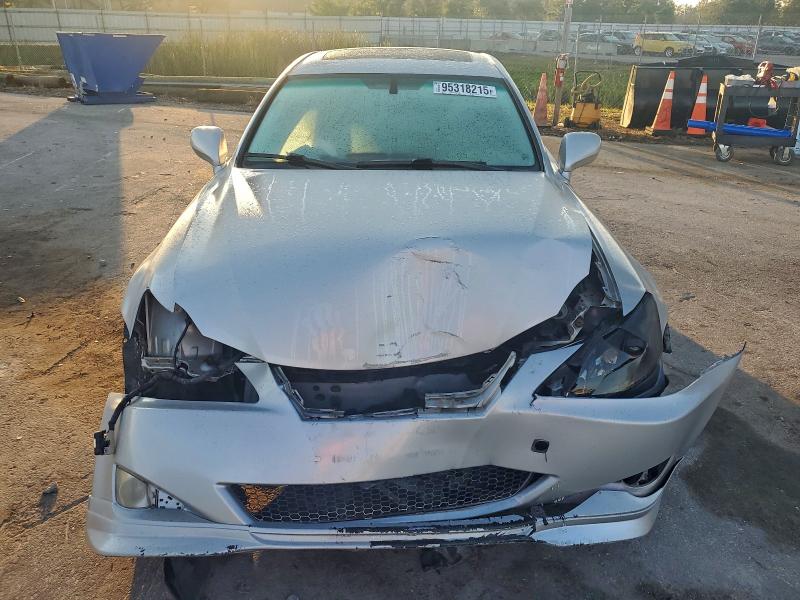 Photo 5 from auction – 2006 LEXUS IS 250 with VIN JTHBK262062009767