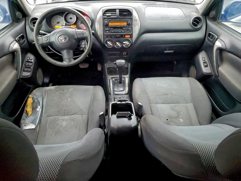 Photo 8 from auction – 2004 TOYOTA RAV4 with VIN JTEGD20V740006051