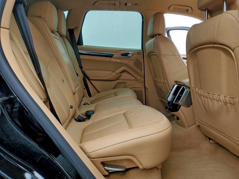 Photo 10 from auction – 2013 PORSCHE CAYENNE with VIN WP1AF2A28DLA42644