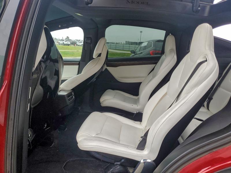 Photo 11 from auction – 2016 TESLA MODEL X with VIN 5YJXCBE2XGF005245