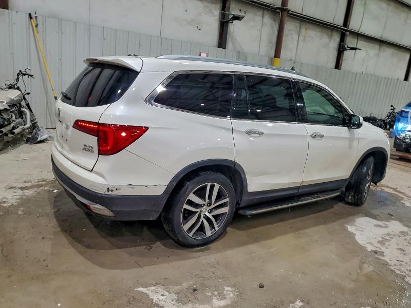 Photo 3 from auction – 2017 HONDA PILOT ELIT with VIN 5FNYF6H09HB003341