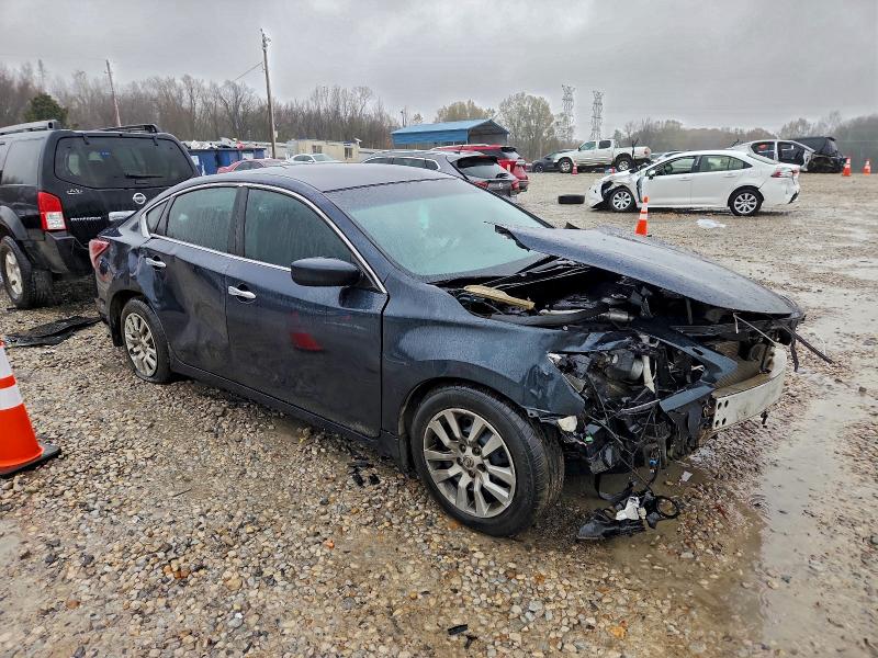 Photo 4 from auction – 2013 NISSAN ALTIMA with VIN 1N4AL3AP1DC917211