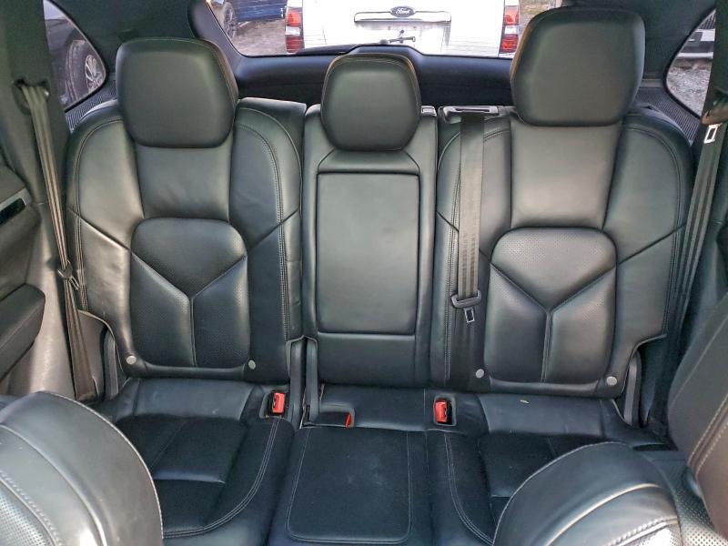 Photo 10 from auction – 2016 PORSCHE CAYENNE with VIN WP1AA2A22GLA00831