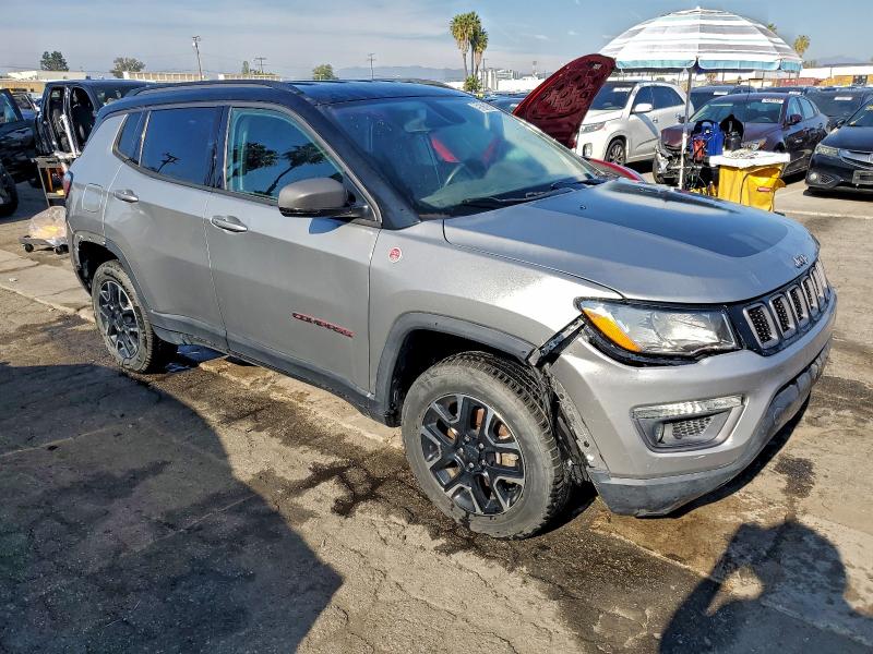 Photo 4 from auction – 2020 JEEP COMPASS TR with VIN 3C4NJDDB6LT195213