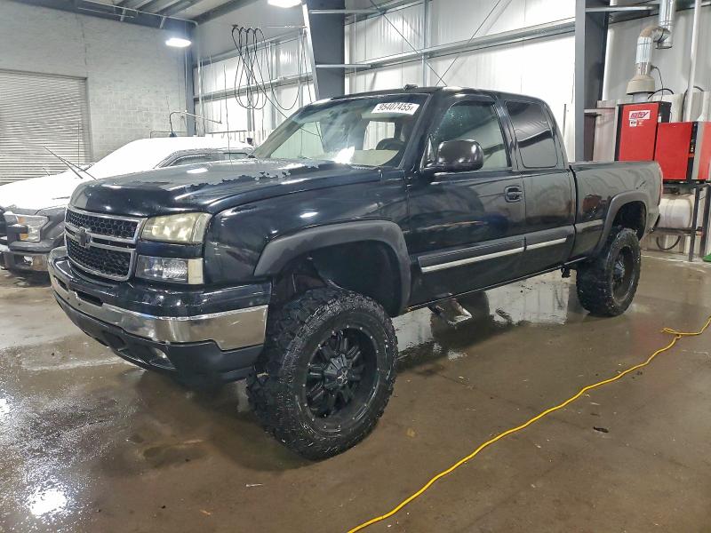 CHEVROLET SILVERADO 2007 with VIN 1GCEK19B97Z205655 - Photo from auction