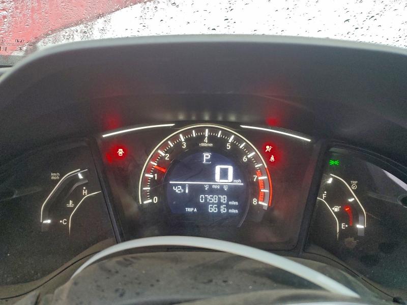 Photo 9 from auction – 2017 HONDA CIVIC LX with VIN 2HGFC2F53HH548759
