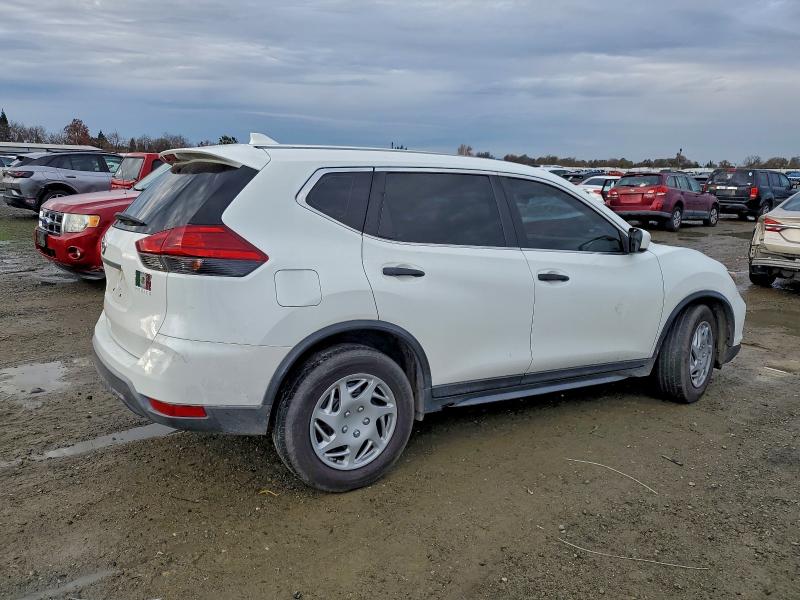 Photo 3 from auction – 2017 NISSAN ROGUE with VIN KNMAT2MT7HP558569