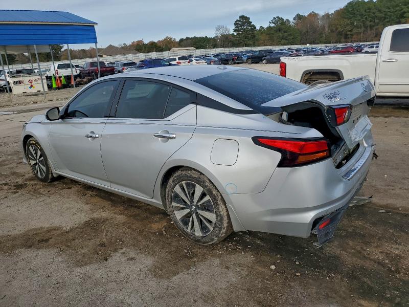 Photo 2 from auction – 2020 NISSAN ALTIMA SV with VIN 1N4BL4DV4LC283945