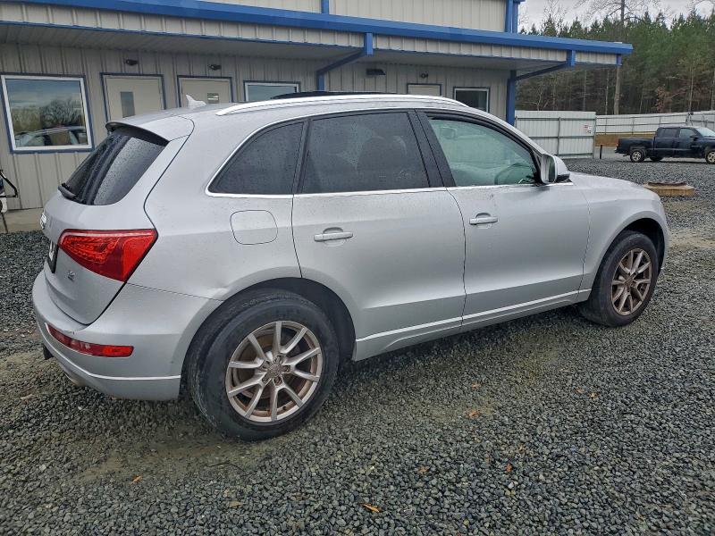 Photo 3 from auction – 2010 AUDI Q5 PREMIUM with VIN WA1LKAFP2AA080974