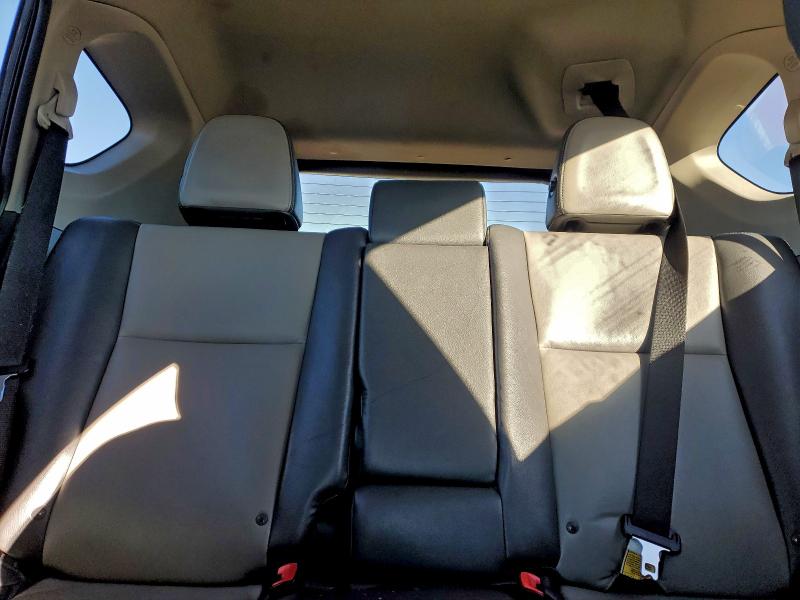 Photo 10 from auction – 2013 TOYOTA RAV4 LIMIT with VIN 2T3DFREV7DW062490
