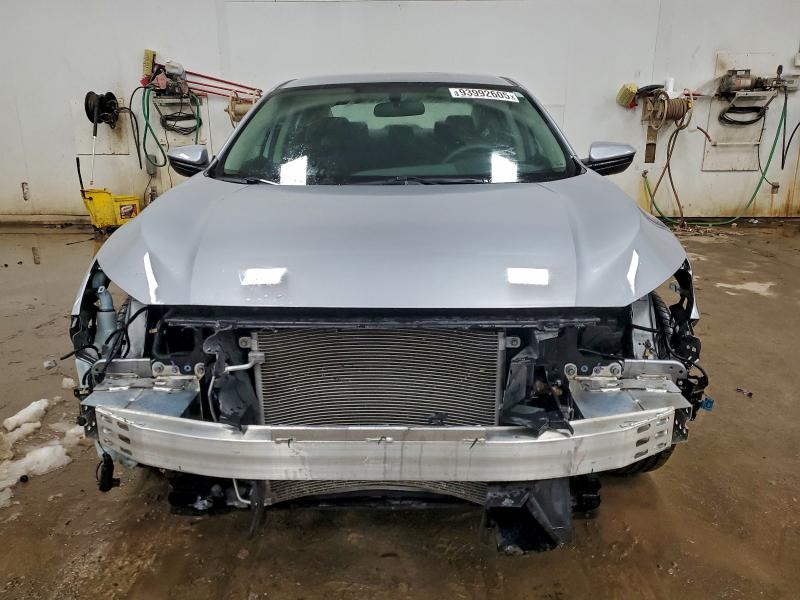 Photo 5 from auction – 2017 HONDA CIVIC LX with VIN 19XFC2F55HE065722