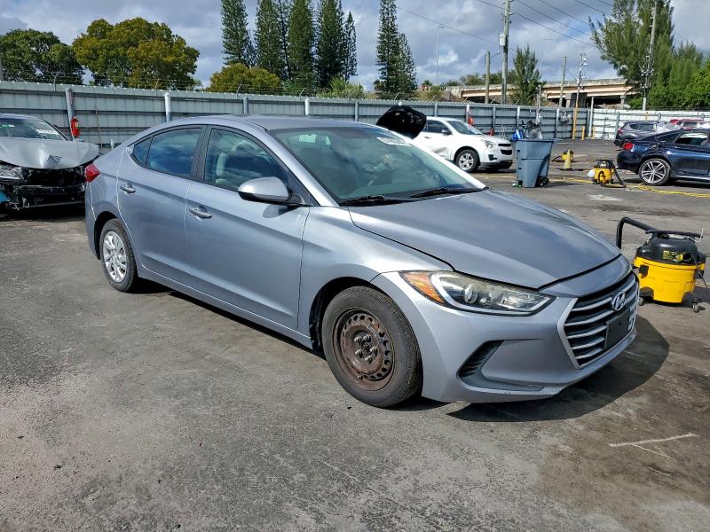 Photo 4 from auction – 2017 HYUNDAI ELANTRA SE with VIN 5NPD74LF3HH140319