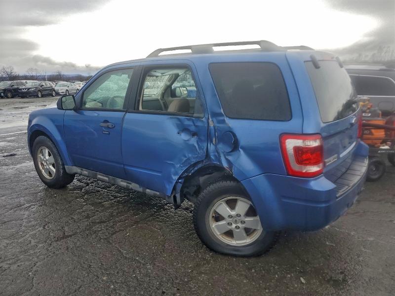 Photo 2 from auction – 2010 FORD ESCAPE XLT with VIN 1FMCU0D76AKC68965