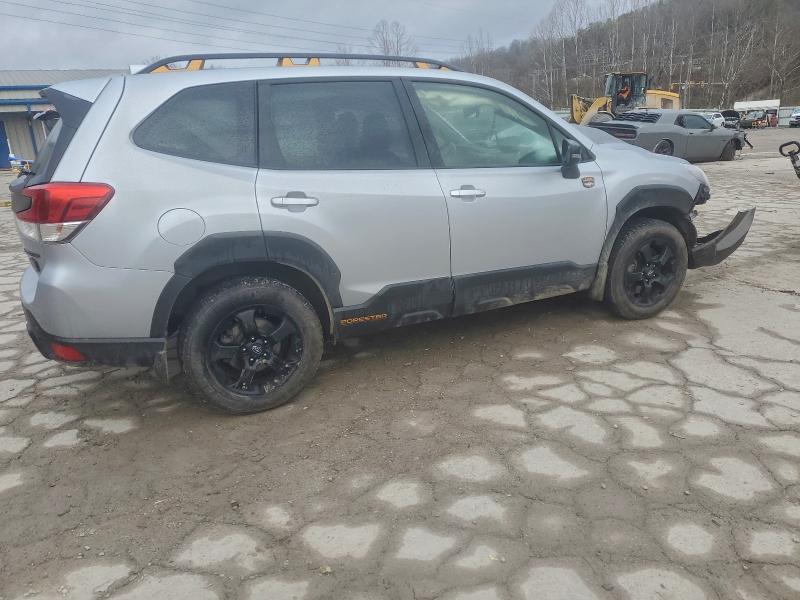 Photo 3 from auction – 2023 SUBARU FORESTER W with VIN JF2SKAMC2PH442725