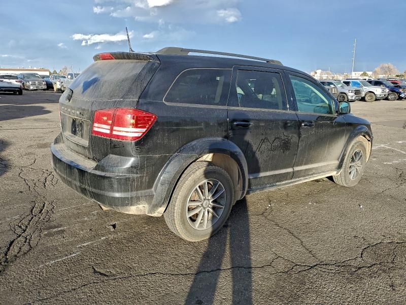 Фото 3 с аукциона – 2018 DODGE JOURNEY с VIN 3C4PDCAB5JT532921