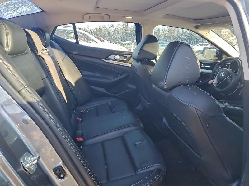 Photo 10 from auction – 2018 NISSAN MAXIMA 3.5 with VIN 1N4AA6APXJC369504