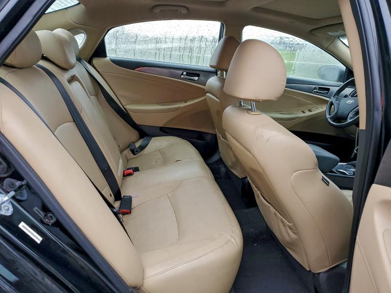 Photo 10 from auction – 2012 HYUNDAI SONATA with VIN KMHEC4A47CA045999
