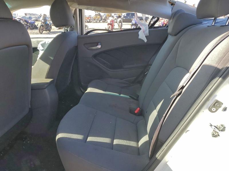 Photo 10 from auction – 2017 KIA FORTE with VIN 3KPFK4A73HE103004
