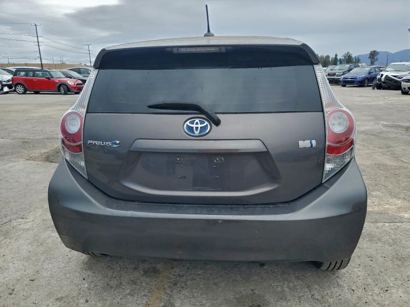 Photo 6 from auction – 2012 TOYOTA PRIUS C with VIN JTDKDTB32C1004152