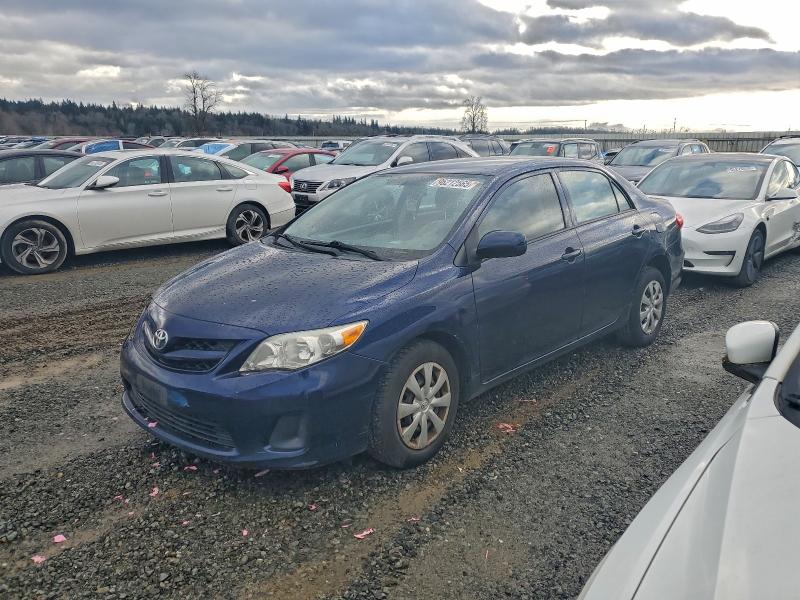 TOYOTA COROLLA BA 2012 z numerem VIN 5YFBU4EE5CP065588 - Zdjęcie z aukcji