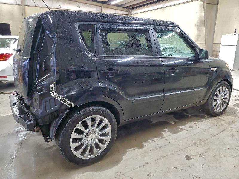 Photo 3 from auction – 2011 KIA SOUL + with VIN KNDJT2A25B7257138