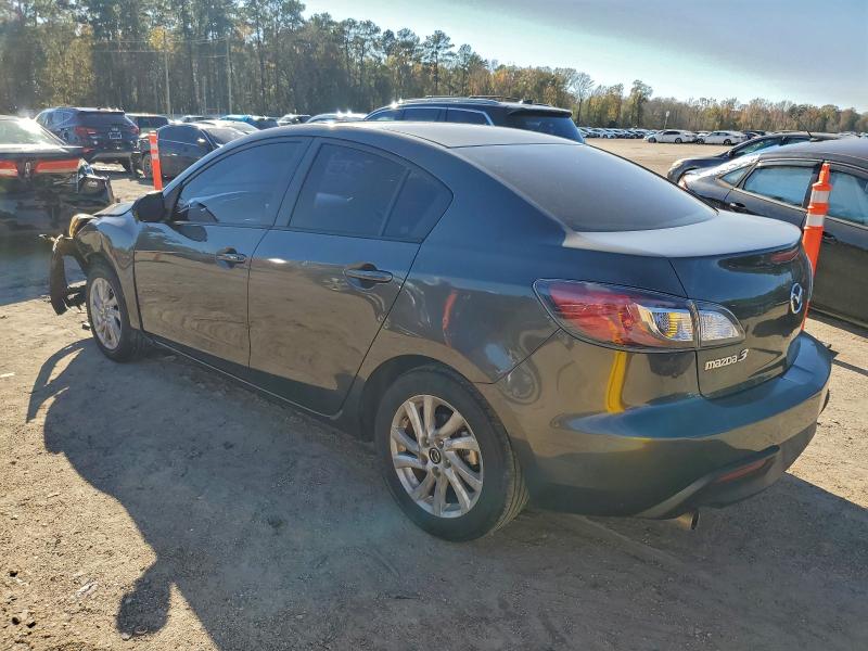 Photo 2 from auction – 2010 MAZDA 3 I with VIN JM1BL1SF8A1341469