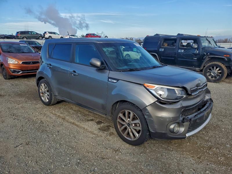 Photo 4 from auction – 2017 KIA SOUL + with VIN KNDJP3A52H7450439